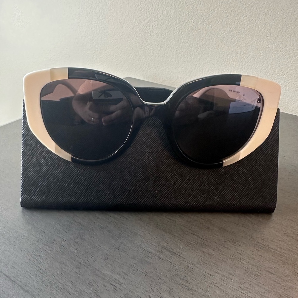 Moschino Black and Cream Cat-Eye Sunglasses